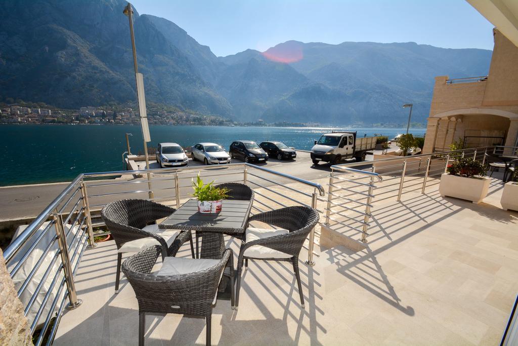 Apartments Jovanovic Kotor Exterior photo