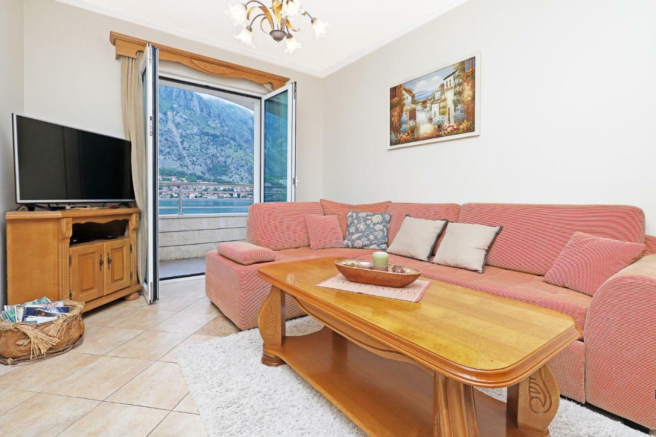 Apartments Jovanovic Kotor Exterior photo