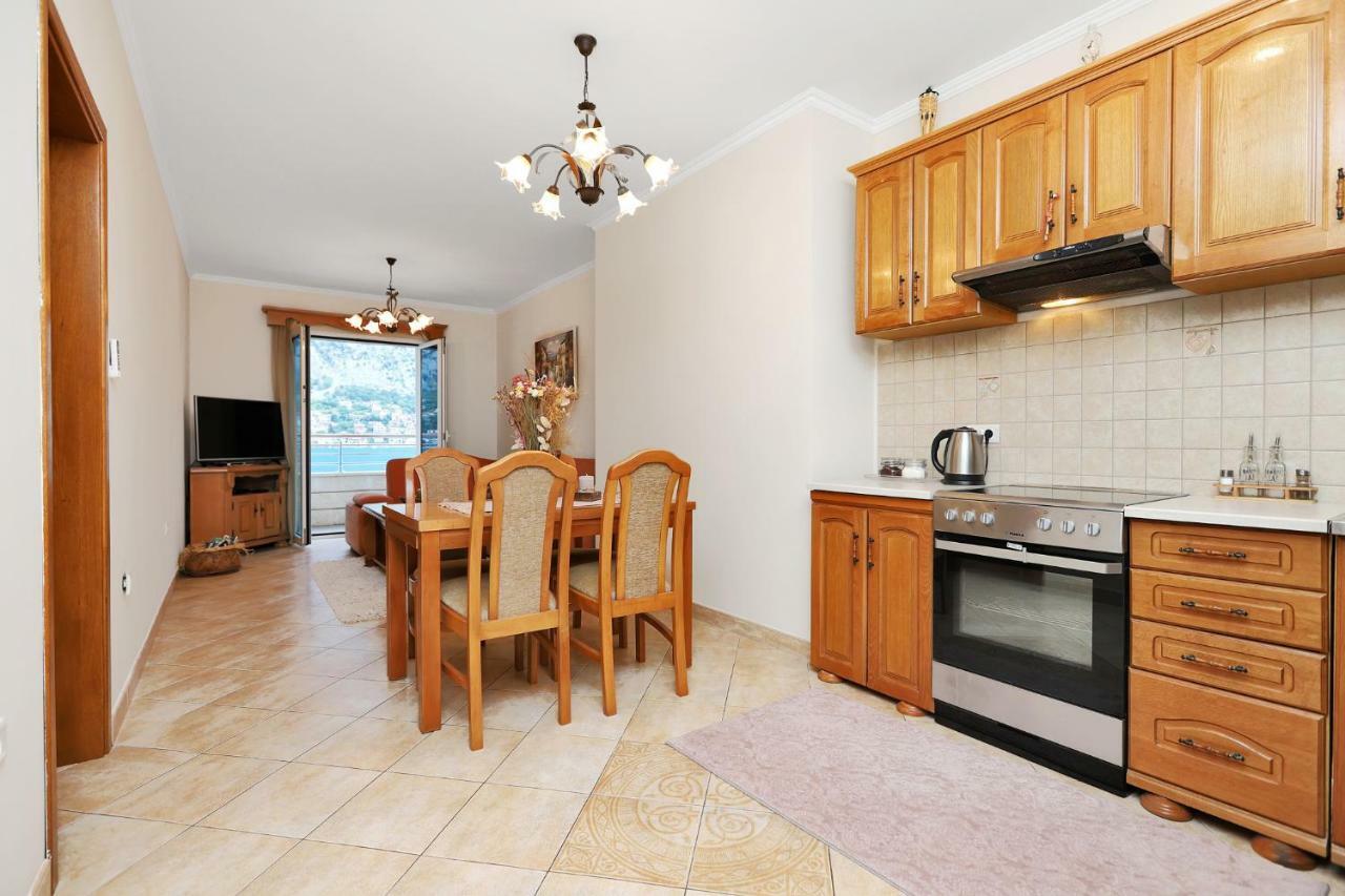 Apartments Jovanovic Kotor Exterior photo