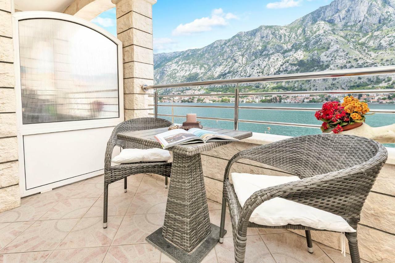 Apartments Jovanovic Kotor Exterior photo